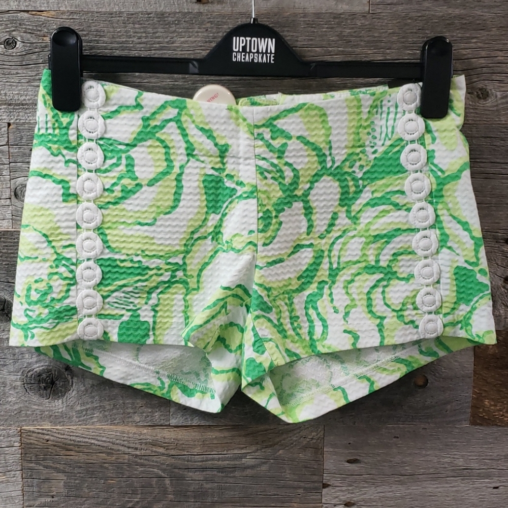 Lilly Pulitzer green shorts